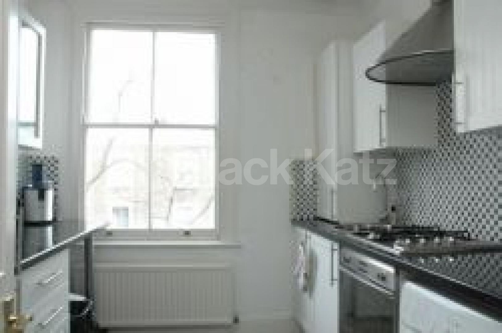 			New instruction, 1 Bedroom, 1 bath, 1 reception Flat			 Oakley Road, Islington