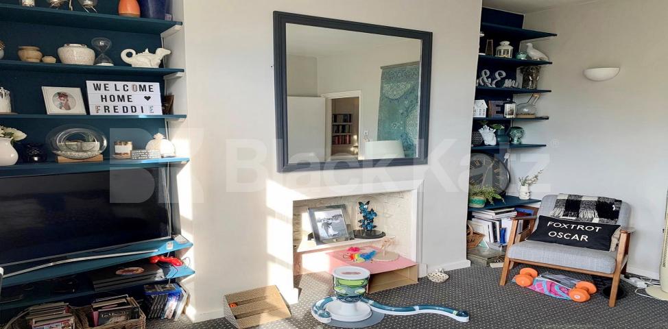 			LET, 1 Bedroom, 1 bath, 1 reception Apartment			 Josephine Avenue, Brixton