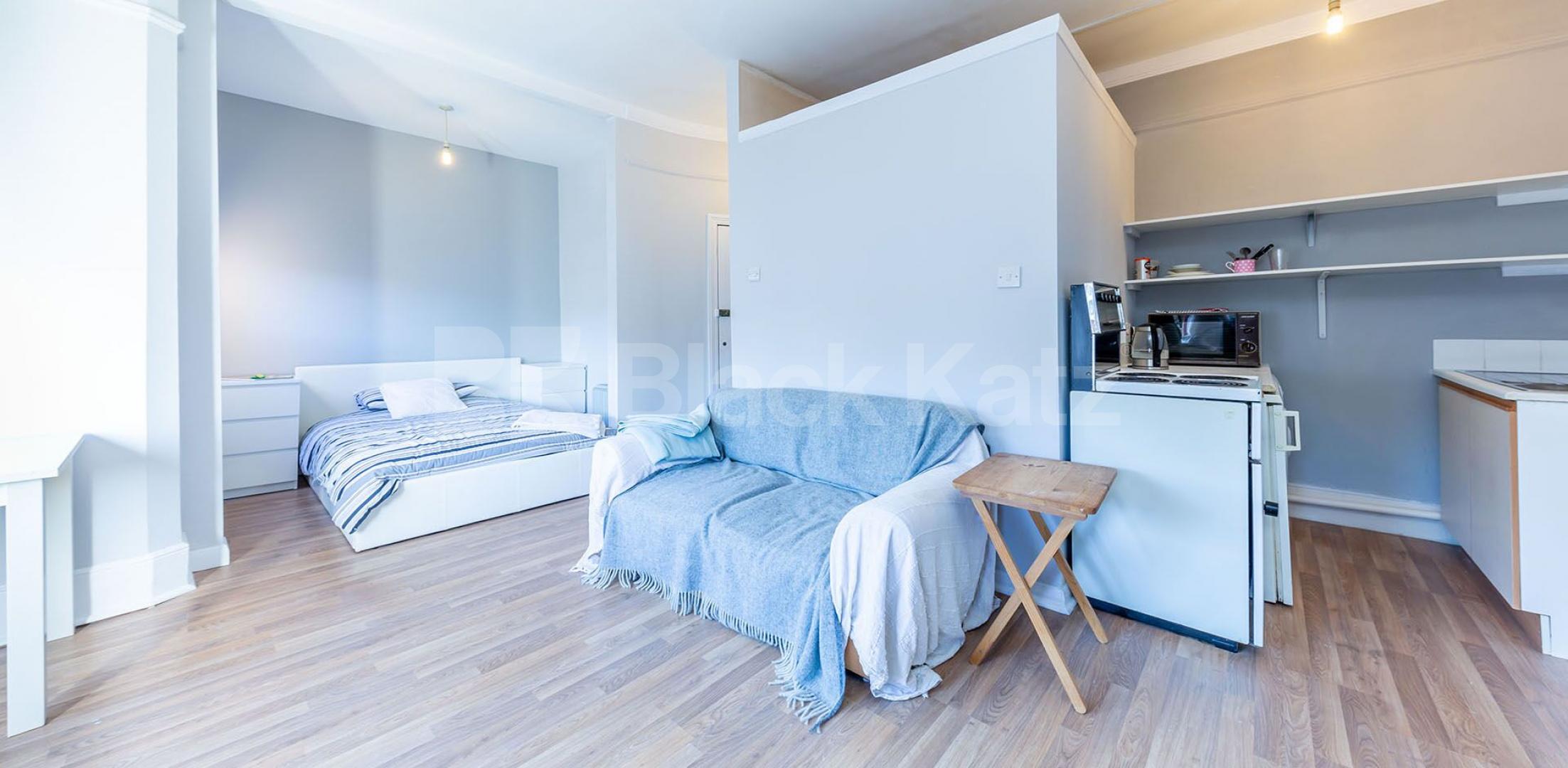 			Studio Apartment, 1 bath, 0 reception Flat			 Muswell Avenue , Muswell Hill