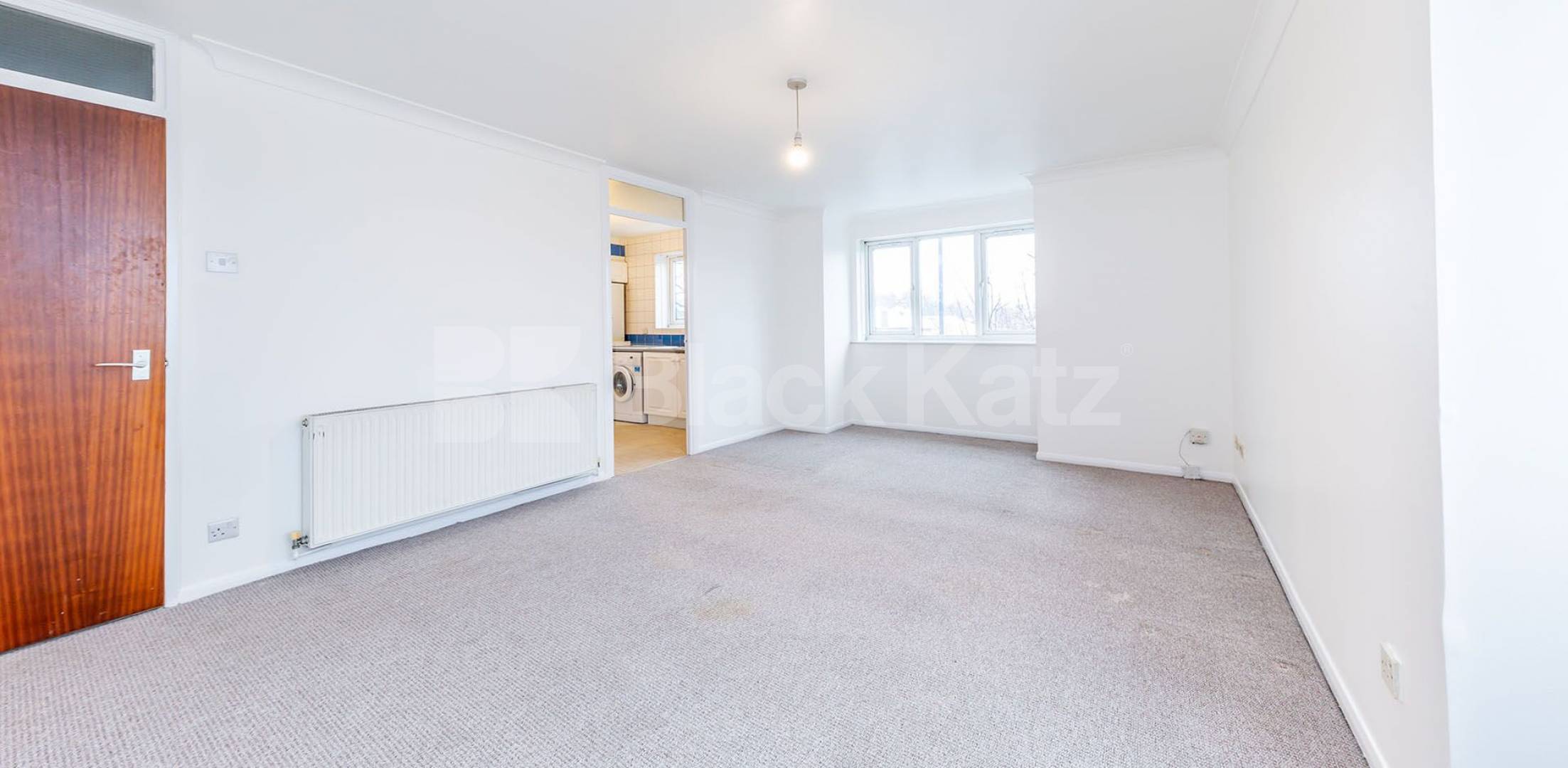 			Off Street Parking, 2 Bedroom, 1 bath, 1 reception Flat			 Caroline Close, MUSWELL HILL