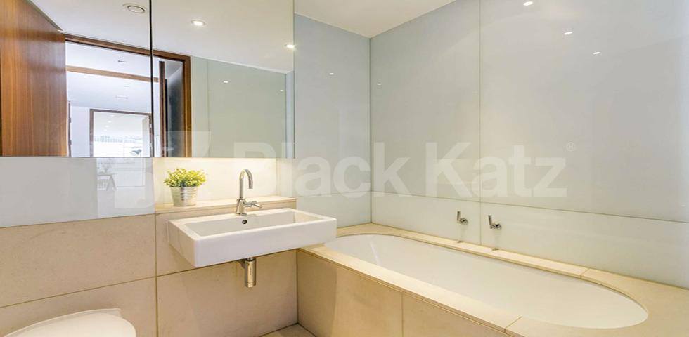 Truly stunning 3 bed 2 bath penthouse by Regents Park and Camden Tube  Oval Road, Regents Park