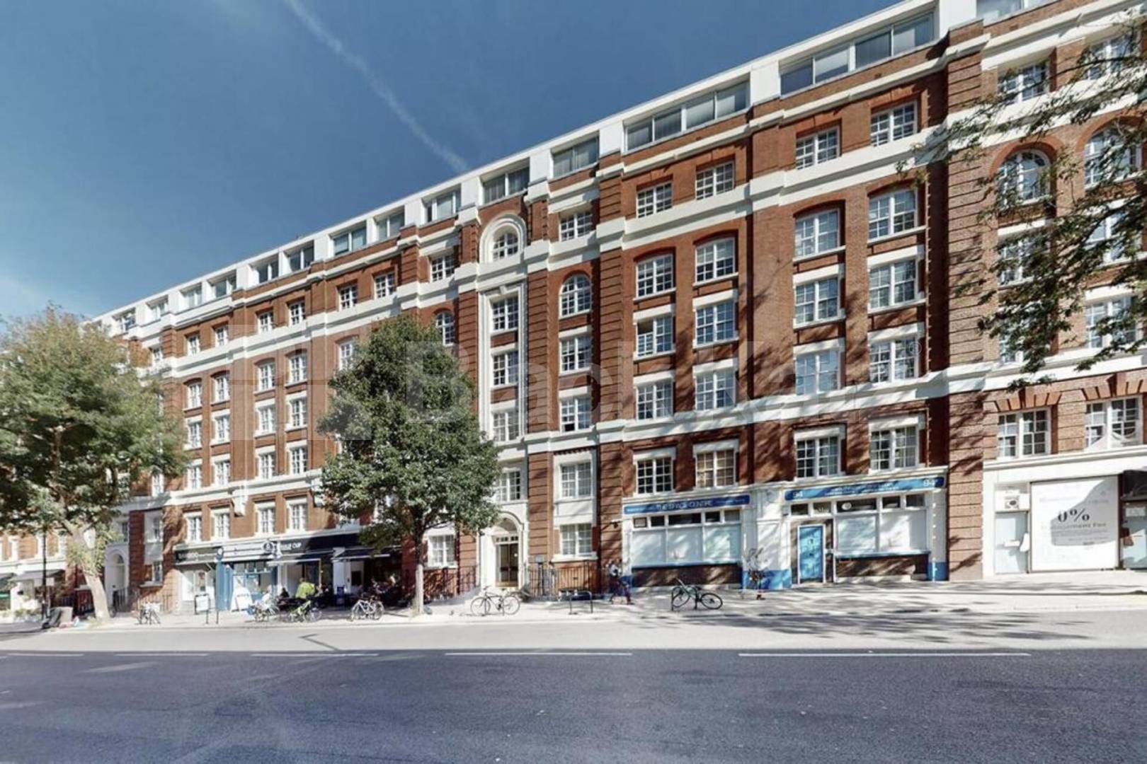 Located within a beautiful mansion block in bloomsbury Judd Street , Bloomsbury / Kings Cross