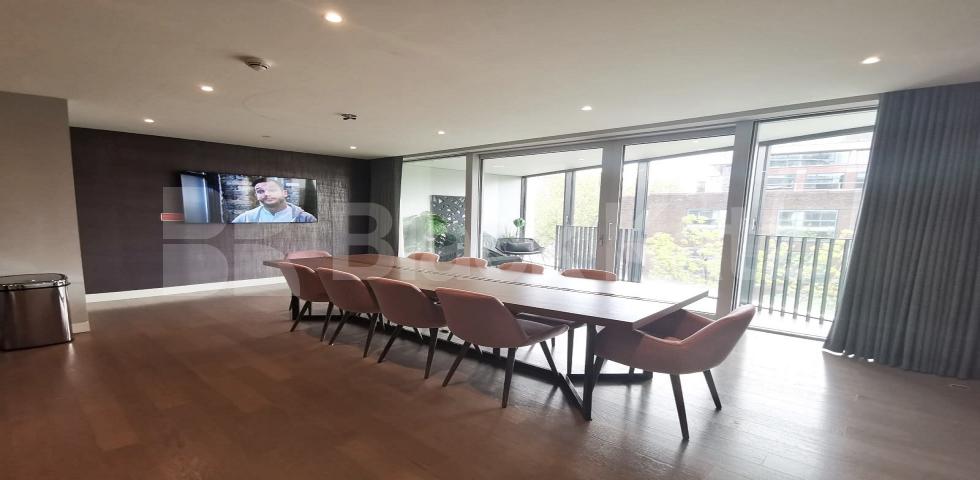 			LET , 1 Bedroom, 1 bath, 1 reception Apartment			 Southwark Bridge Road, Elephant and Castle