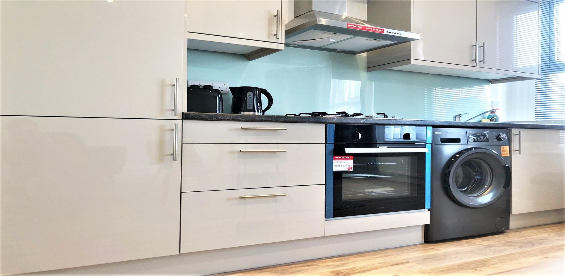 			3 Bedroom, 1 bath, 1 reception Flat			 Gowan Road , WILLESDEN GREEN