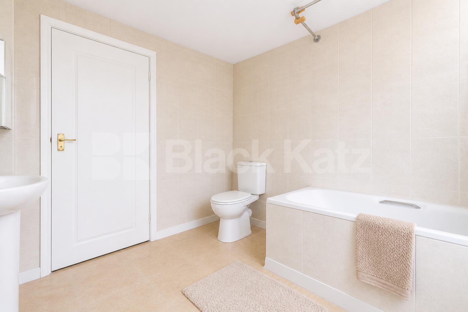 Bright 1 Bed Ground Floor Flat Near Tufnell Park & Archway Stations Junction Road, Archway