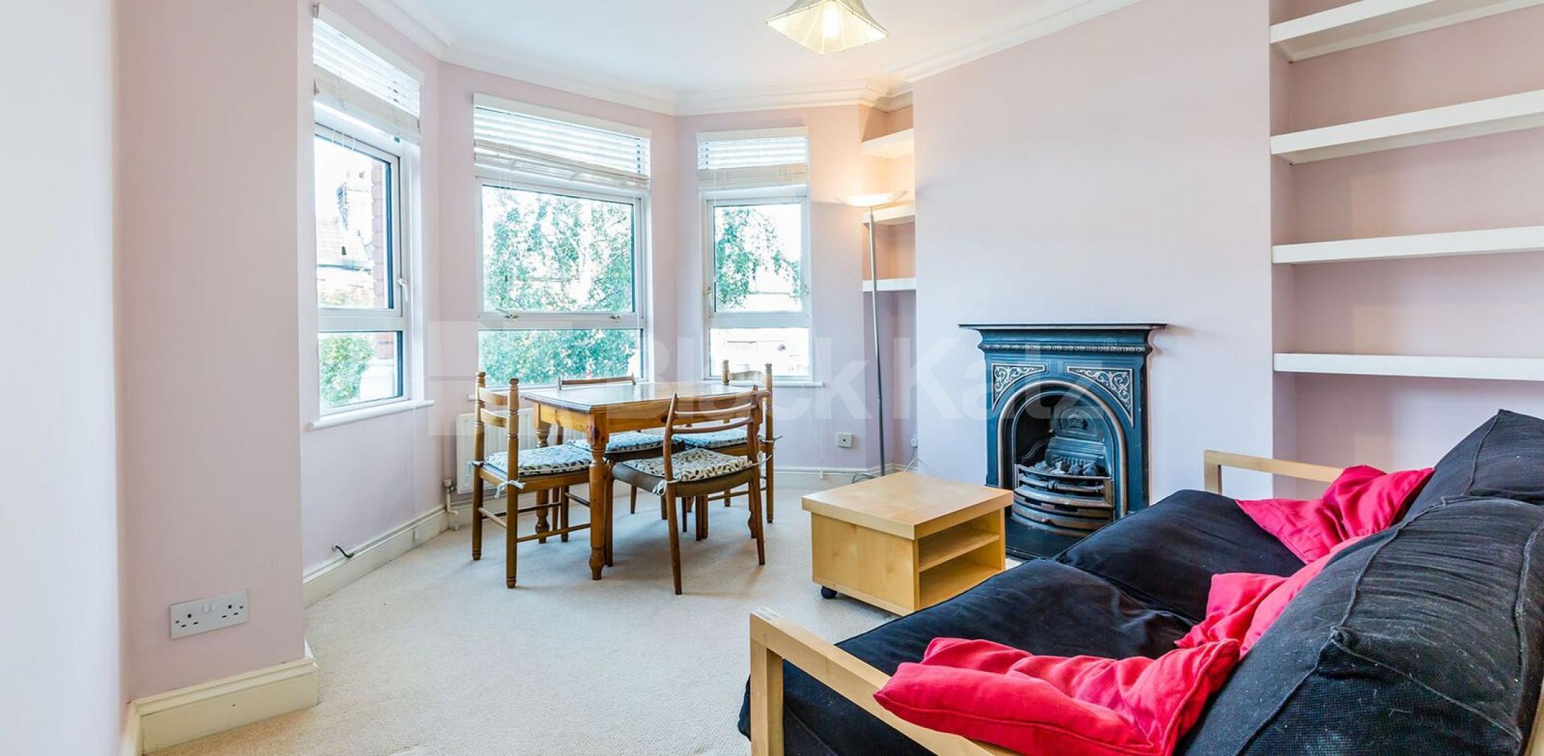 			Great 2 bedroom Flat! , 2 Bedroom, 1 bath, 1 reception Flat			 South View Road, Crouch End-Alexandra Palace