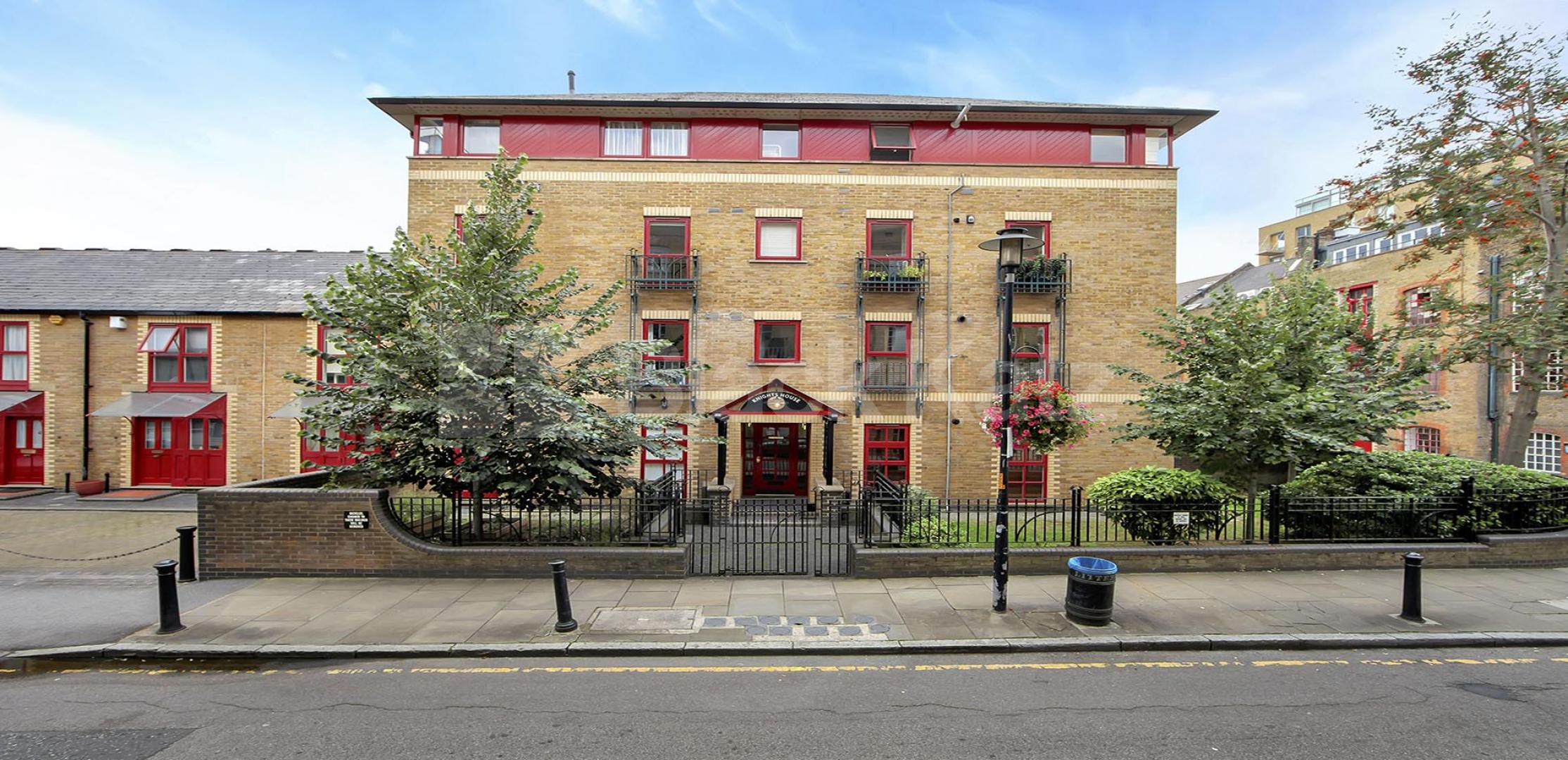 			UNDER OFFER , 1 Bedroom, 1 bath, 1 reception Apartment			 Knights House, Gainsford Street, SE1, Shad Thames