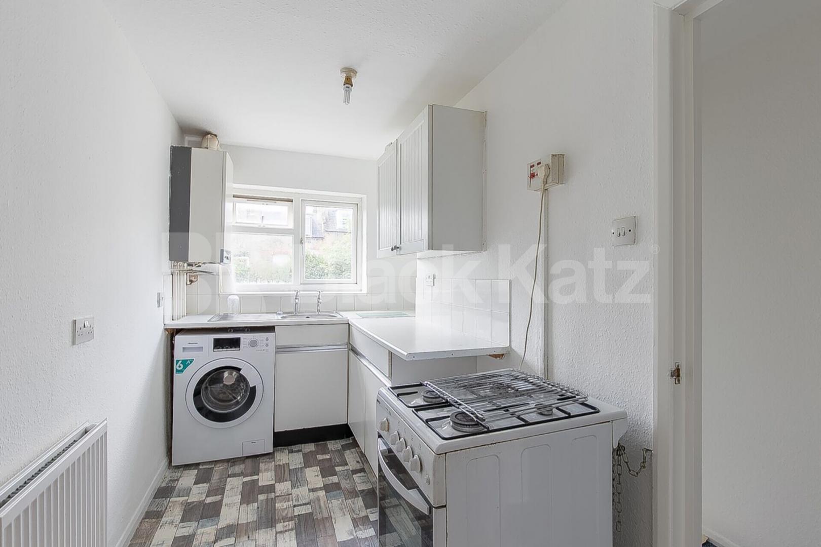 First floor 2 bedroom property located in the heart of Crouch End Inderwick Road , Crouch End / Hornsey