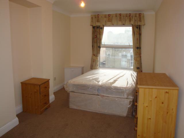 			NEW INSTRUCTION, 1 Bedroom, 1 bath, 1 reception Flat			 Kilburn High Road, KILBURN