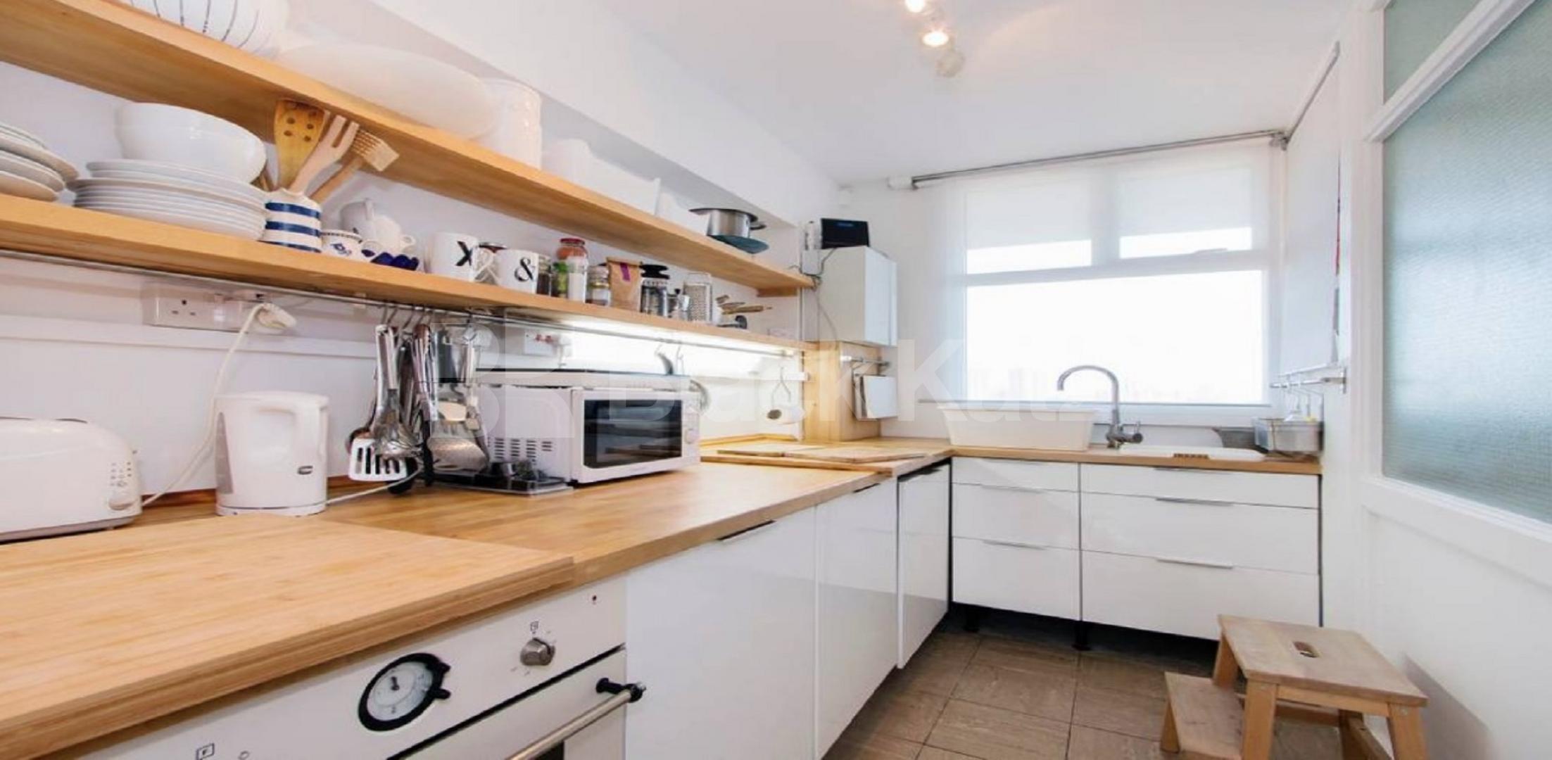 			UNDER OFFER , 1 Bedroom, 1 bath, 1 reception Apartment			 Deverell street, Borough