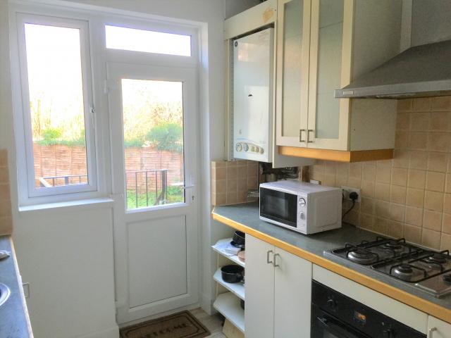 			NEW INSTRUCTION (Private Garden), 2 Bedroom, 1 bath, 1 reception Flat			 Nether Street, FINCHLEY CENTRAL