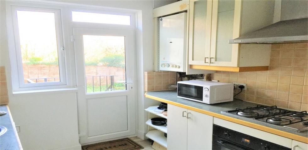 			2 Bedroom, 1 bath, 1 reception Flat			 Nether Street, FINCHLEY CENTRAL