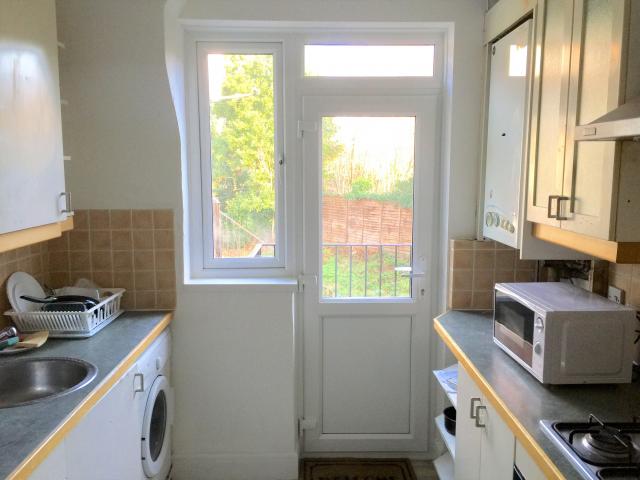 			NEW INSTRUCTION (Private Garden), 2 Bedroom, 1 bath, 1 reception Flat			 Nether Street, FINCHLEY CENTRAL