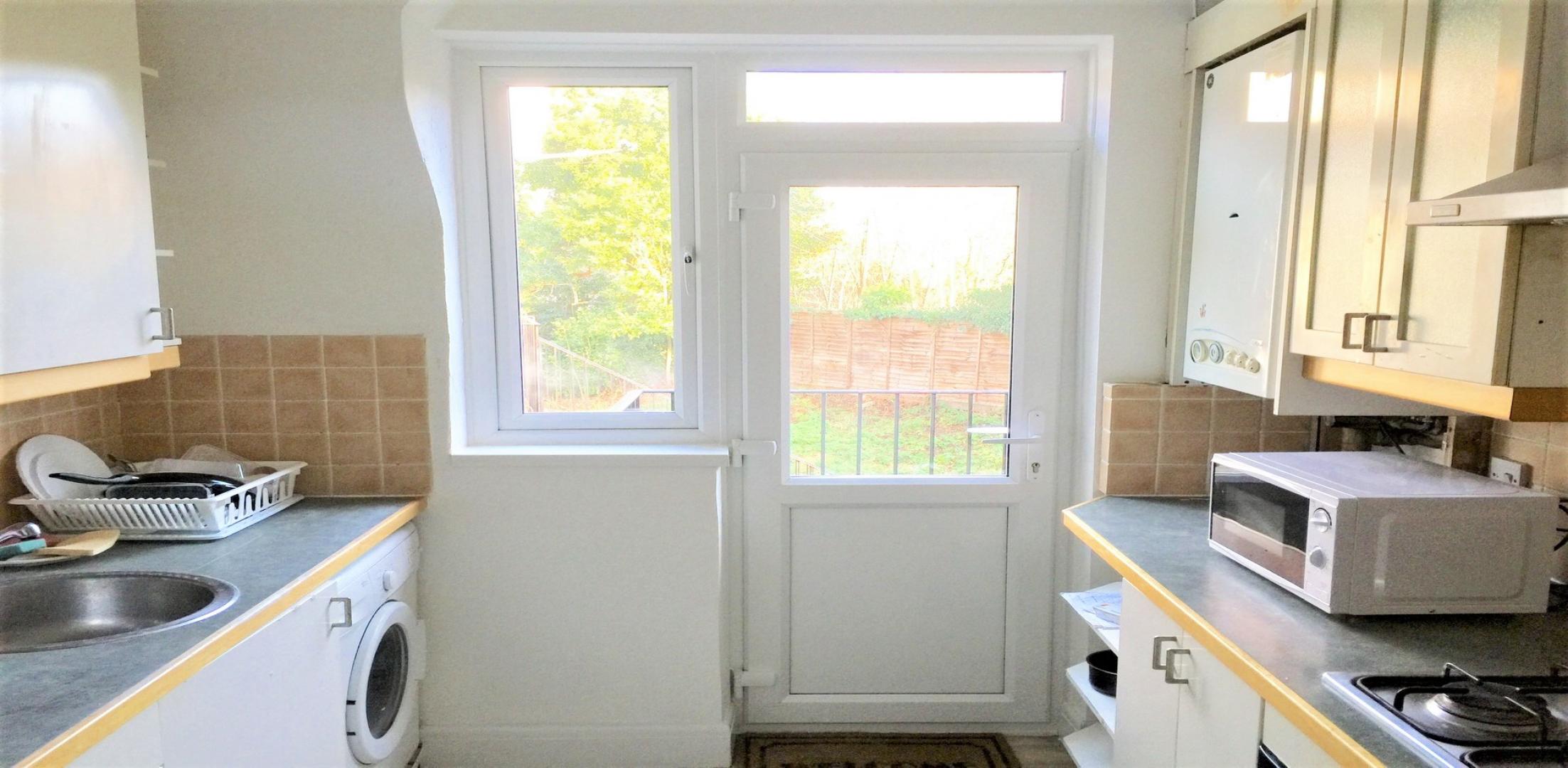 			2 Bedroom, 1 bath, 1 reception Flat			 Nether Street, FINCHLEY CENTRAL