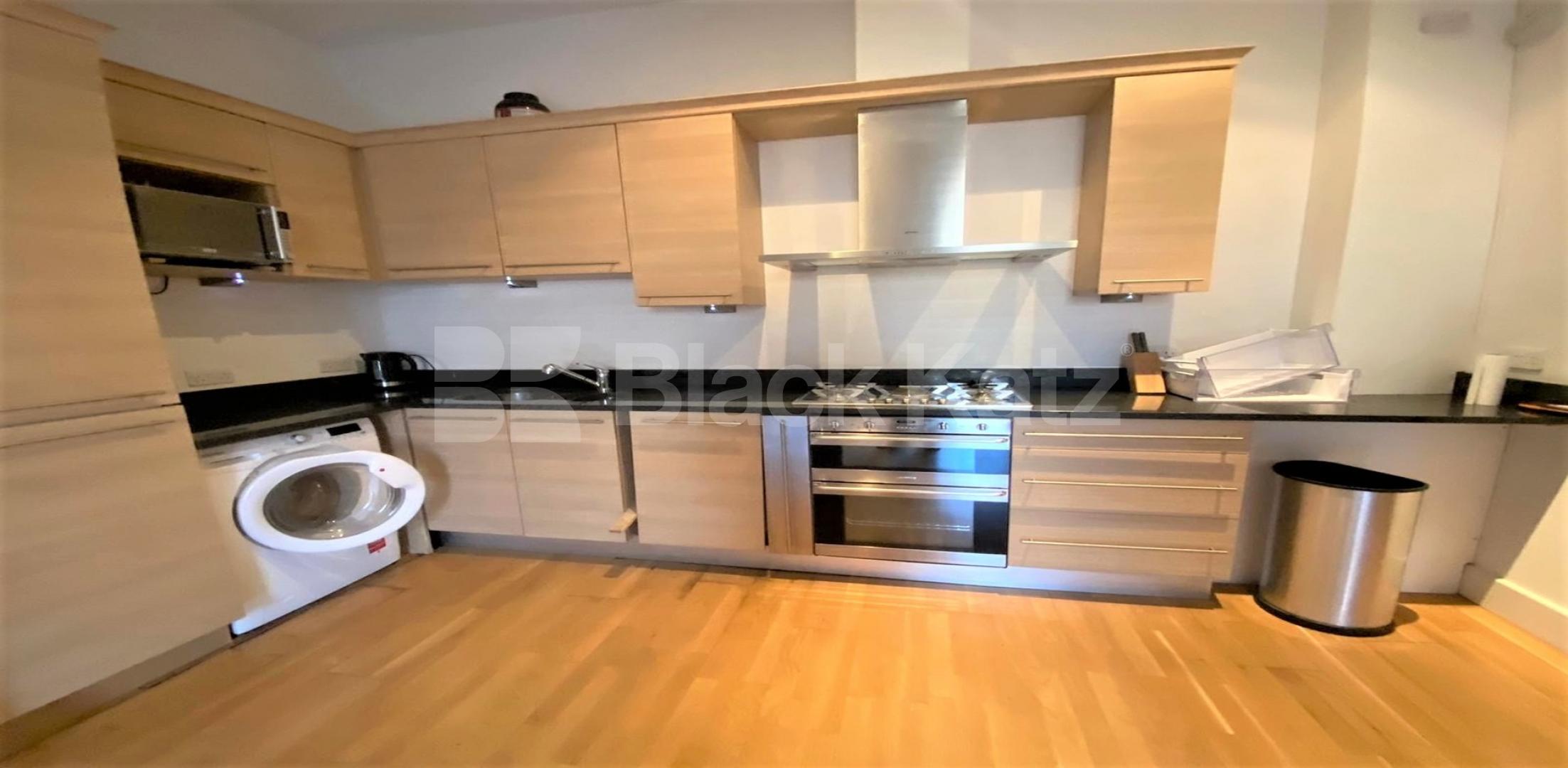 			VIRTUAL TOUR AVAILABLE!, 2 Bedroom, 1 bath, 1 reception Ground Floor Flat			 Queens Avenue, MUSWELL HILL