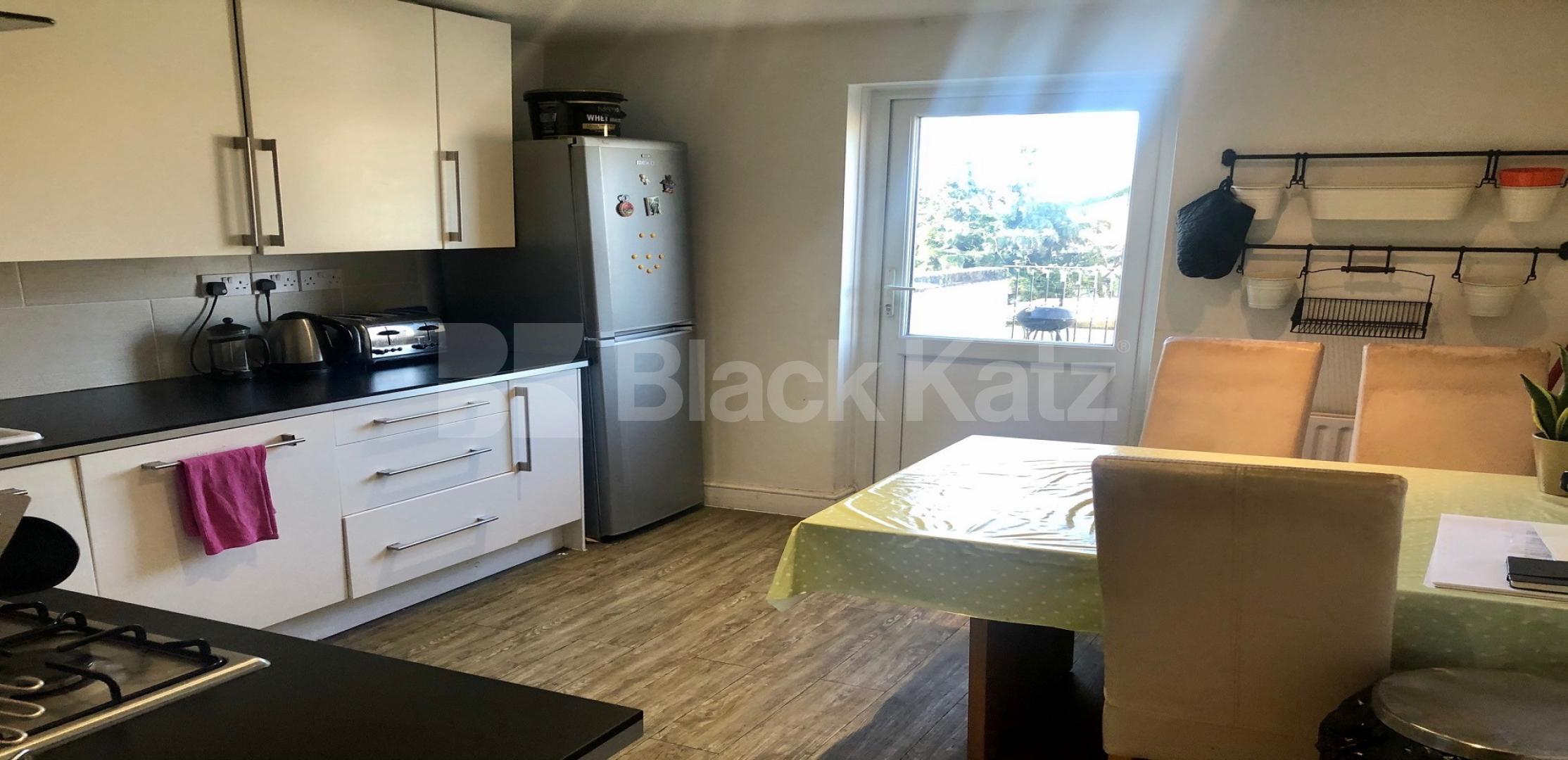 			NEW INSTRUCTION, 3 Bedroom, 1 bath, 1 reception Apartment			 Garratt Lane, Earlsfield 