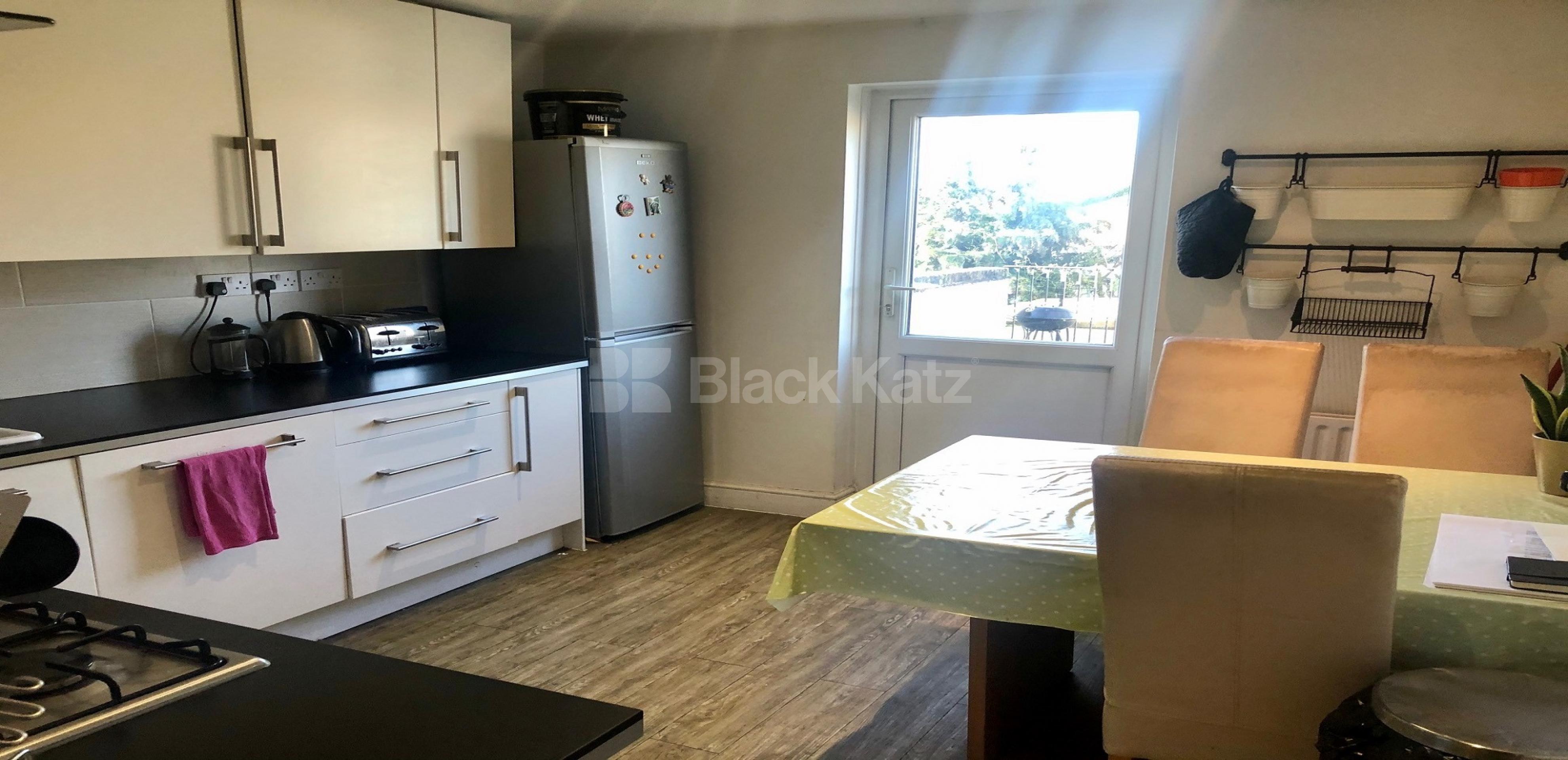 			NEW INSTRUCTION, 3 Bedroom, 1 bath, 1 reception Apartment			 Garratt Lane, Earlsfield  SW18