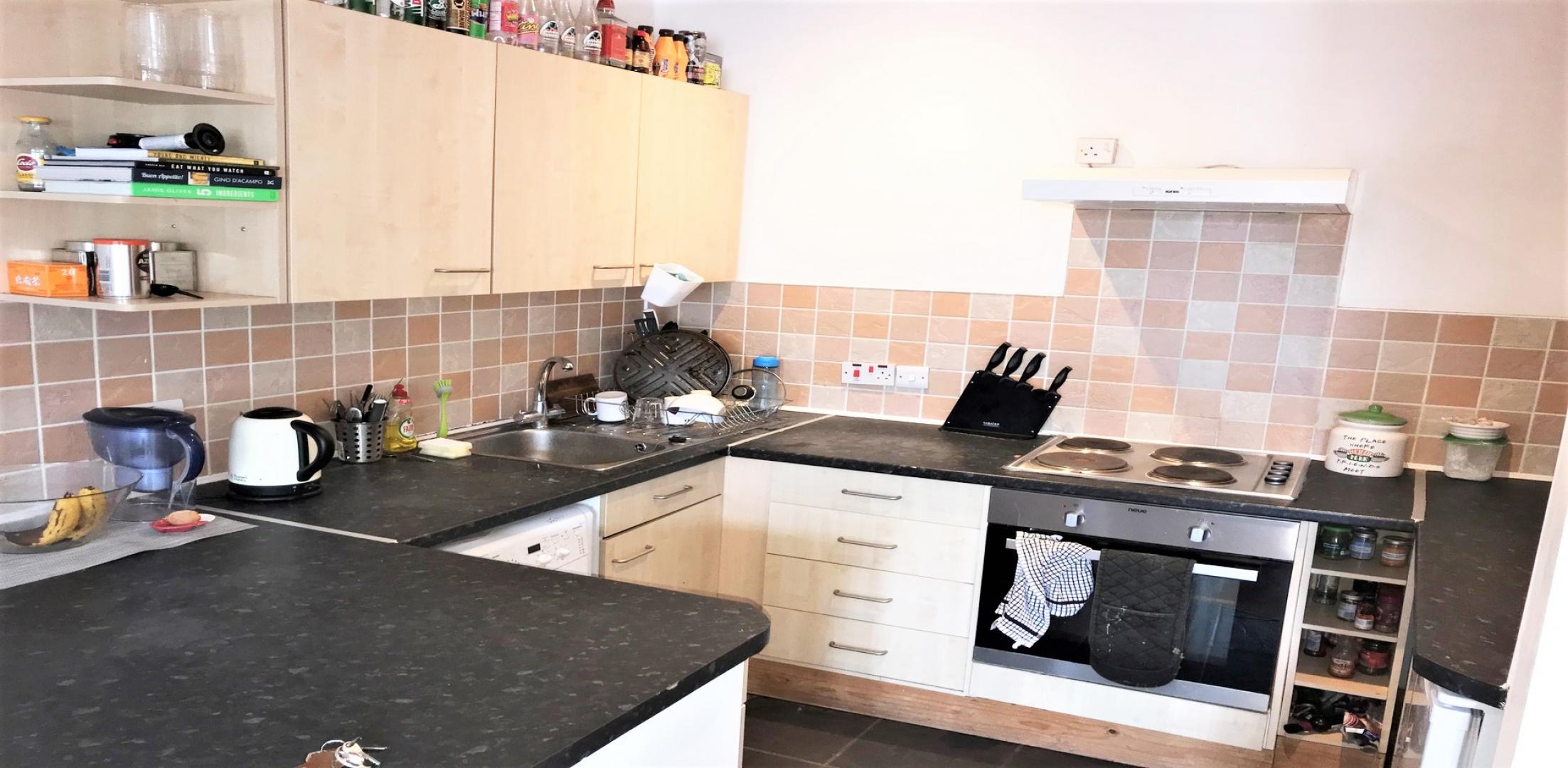 			3 Bedroom, 1 bath, 1 reception Flat			 Heathfield Park , WILLESDEN GREEN