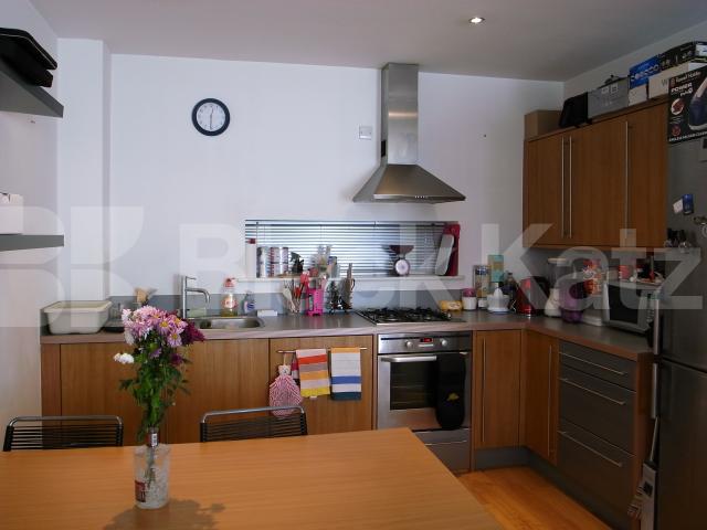 			MODERN PRIVATE DEVELOPMENT!, 1 Bedroom, 1 bath, 1 reception Apartment			 Culverin Court Hornsey Street, HOLLOWAY