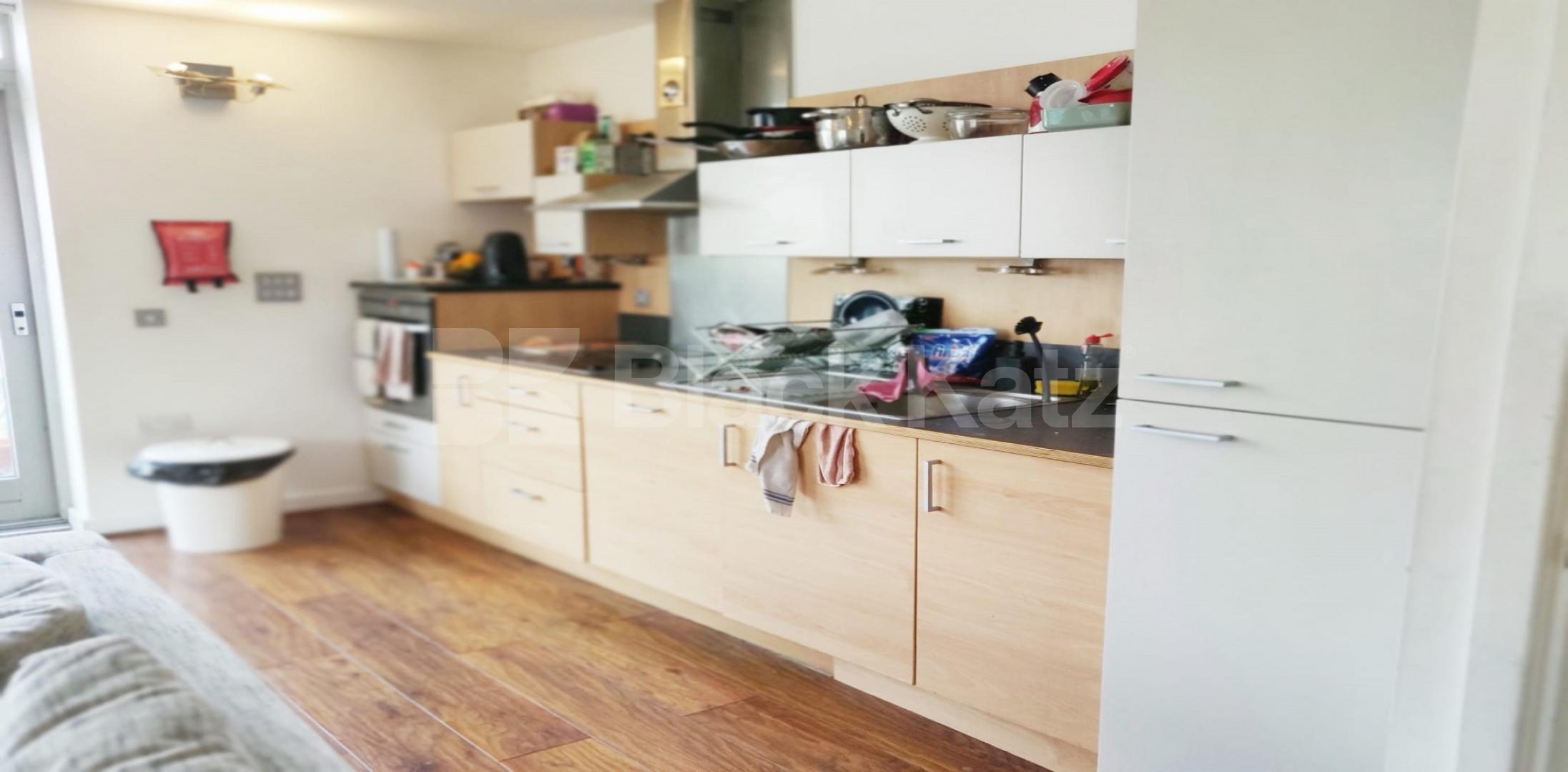 			3 Bedroom, 2 bath, 1 reception Apartment			 John Harrison Way, North Greenwich