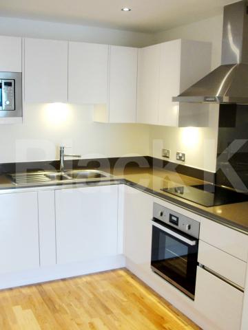 			LET, 2 Bedroom, 1 bath, 1 reception Apartment			 Beacon Point,Dowells Street, Greenwich