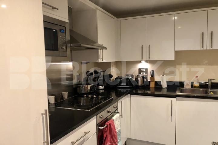 Superbly located & includes Parking and Water Rates Long Lane, London Bridge