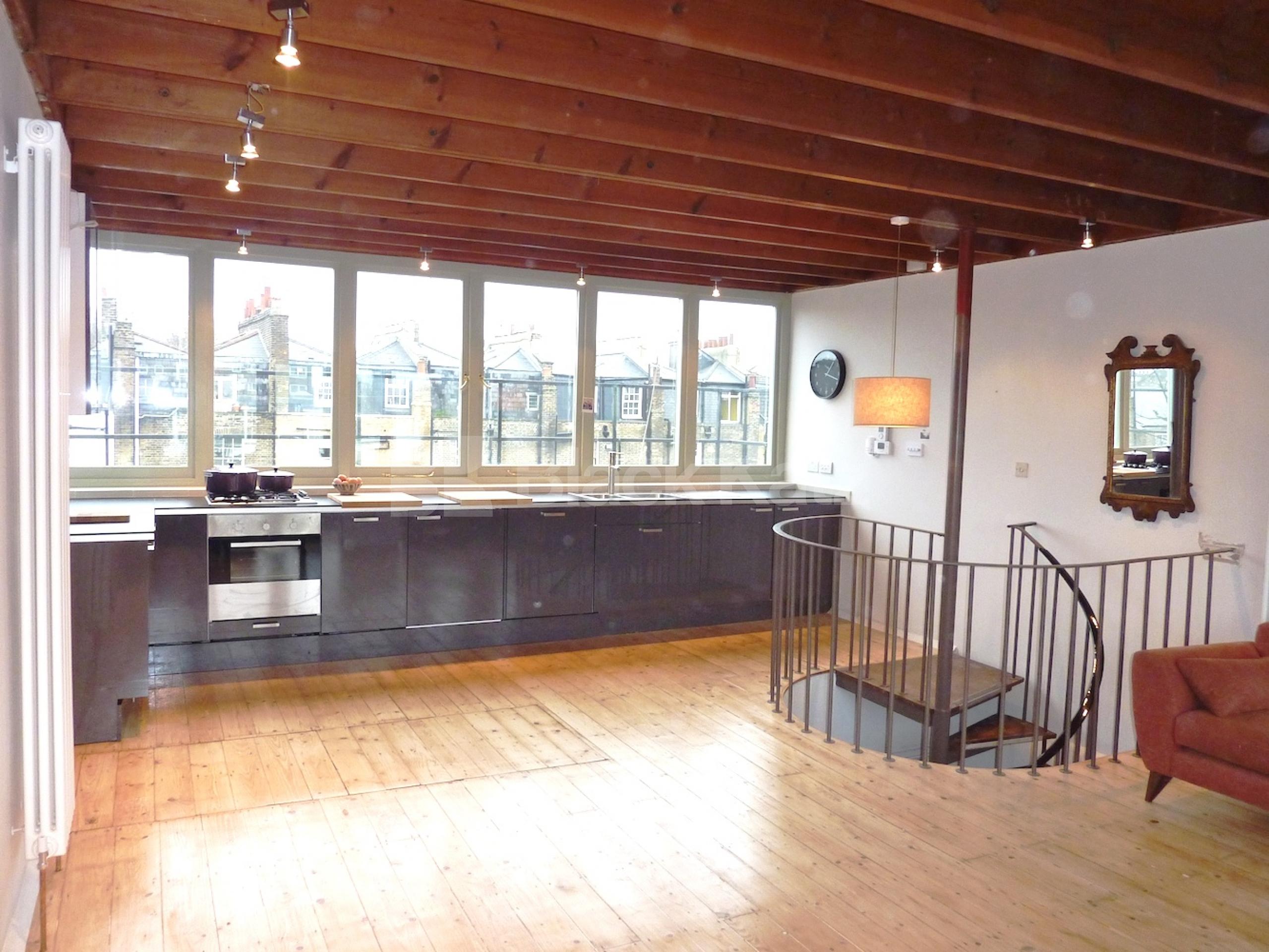 			2 Bedroom, 1 bath, 1 reception Flat			 Albert Street, CAMDEN NW1