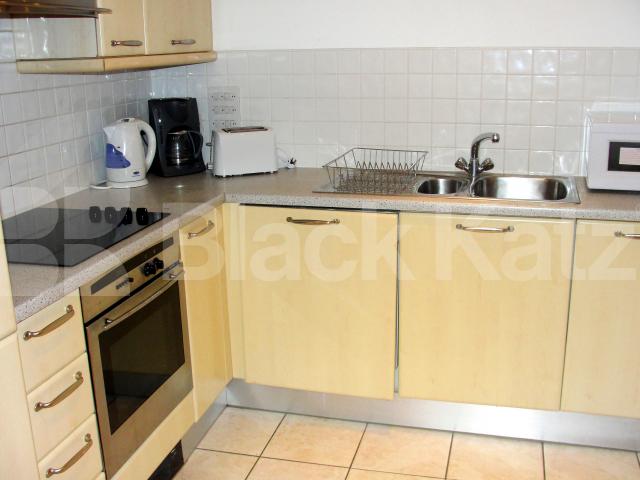 			NEW INSTRUCTION, 2 Bedroom, 1 bath, 1 reception Apartment			 Werna House, Monument Street, Monument