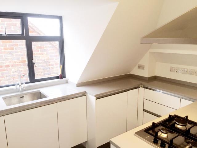 			NEW INSTRUCTION, 1 Bedroom, 1 bath, 1 reception Flat			 Kingsgate Avenue, FINCHLEY CENTRAL