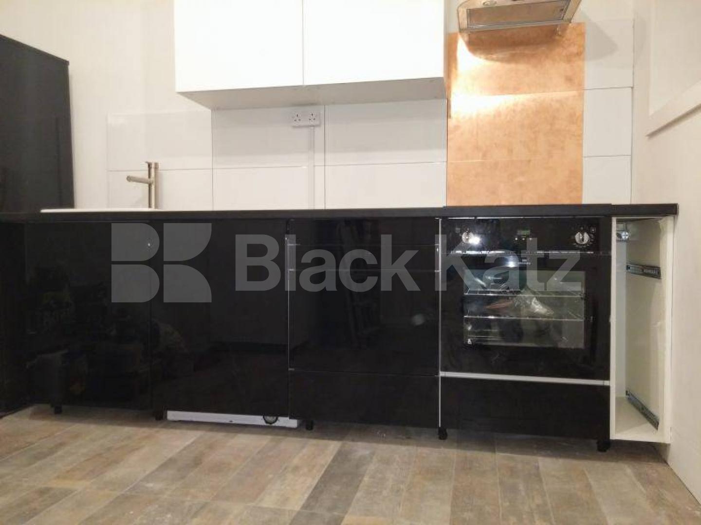 			NEW INSTRUCTION, 1 Bedroom, 1 bath, 1 reception Apartment			 Cable Street, Limehouse 