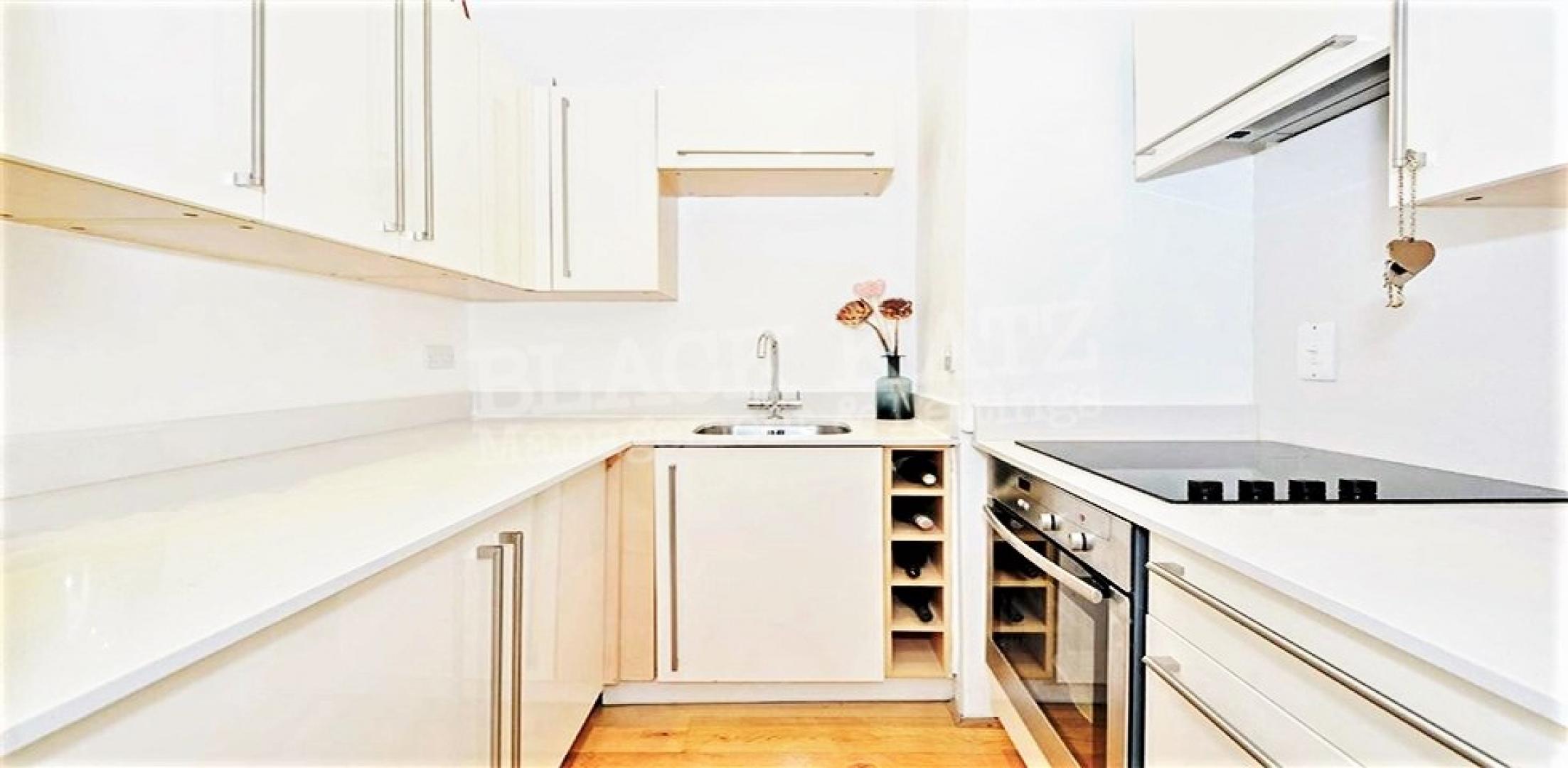 			2 Bedroom, 1 bath, 1 reception Apartment			 Lancaster Grove, BELSIZE PARK NW3