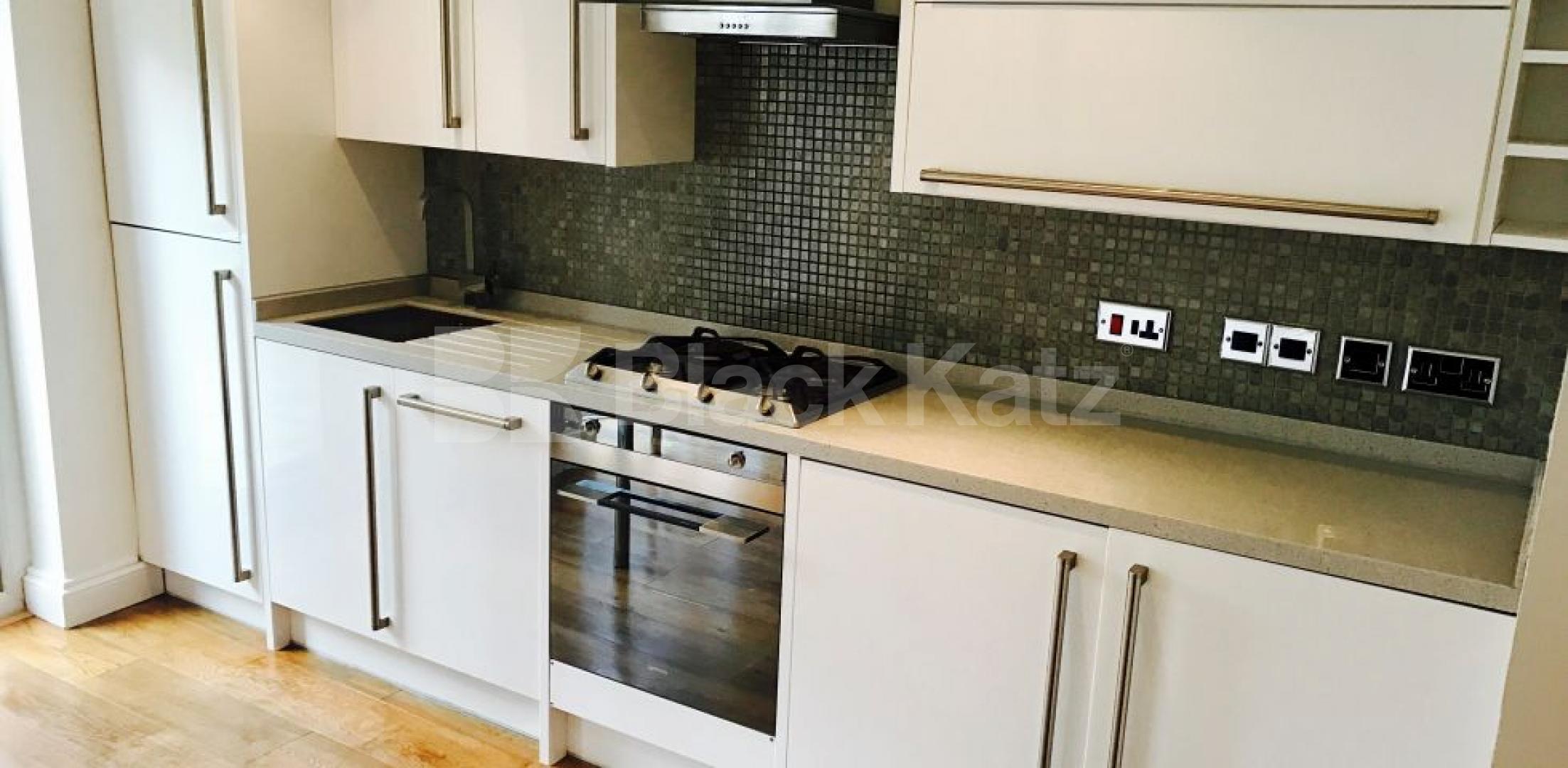 			NEW INSTRUCTION, 2 Bedroom, 1 bath, 1 reception Apartment			 Almeric Road, Clapham Junction