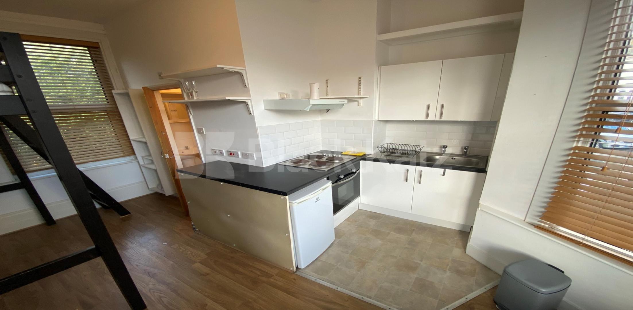 			Studio Apartment, 1 bath, 1 reception Studio			 Leconfield Road , NEWINGTON GREEN-CANONBURY