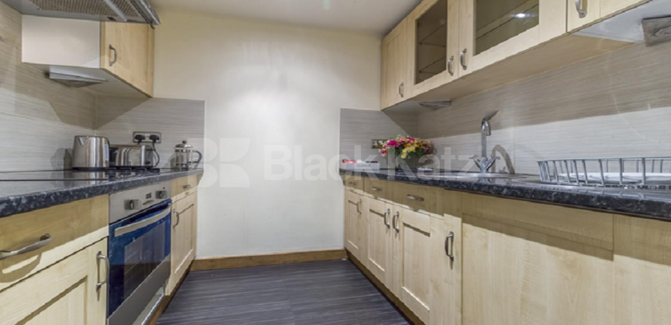 			LET , 1 Bedroom, 1 bath, 1 reception Apartment			 Blackfriars Road, Southwark