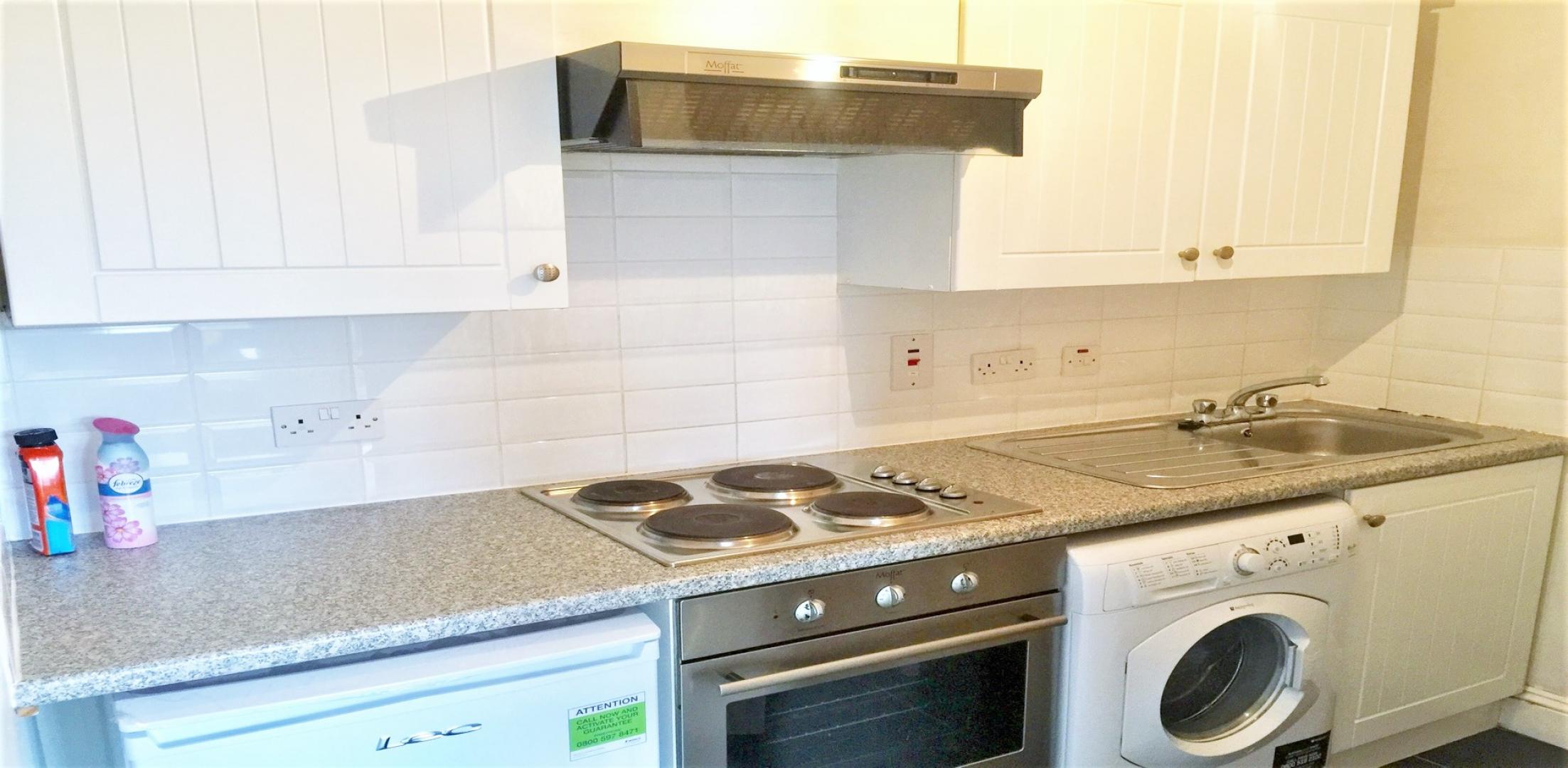 			1 Bedroom, 1 bath, 1 reception Flat			 Broadhurst Gardens, WEST HAMPSTEAD