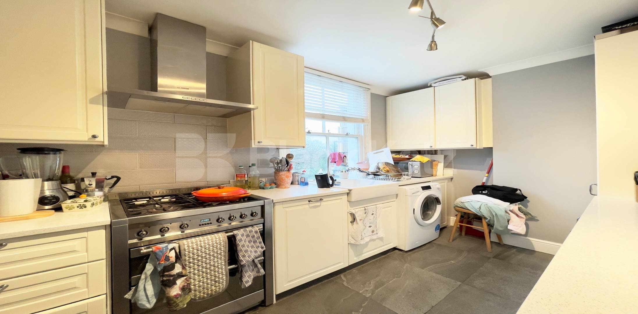 Stunning triplex period conversion with roof terrace  Clapham Road, Clapham North