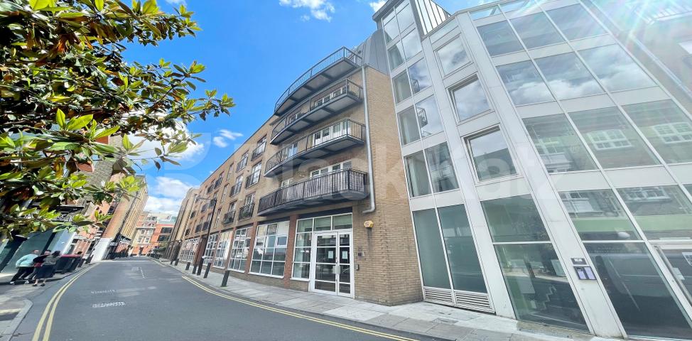 			LET , 2 Bedroom, 2 bath, 1 reception Apartment			 Kamen House - Magdalen Street, London Bridge