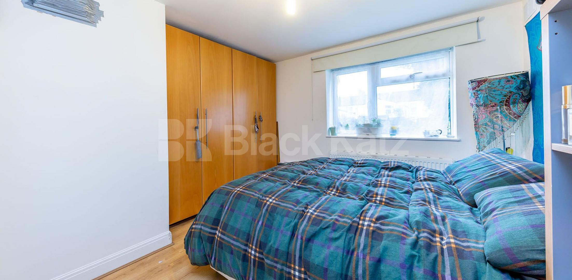 			Lovely 2 bedroom Garden flat in Bowes Park , 2 Bedroom, 1 bath, 1 reception Ground Floor Flat			 Cheshire Road , Bowes Park