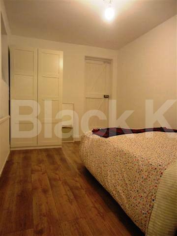 			FANTASTIC ONE BED!, 1 Bedroom, 1 bath, 1 reception Flat			 Kingsland Road , DALSTON