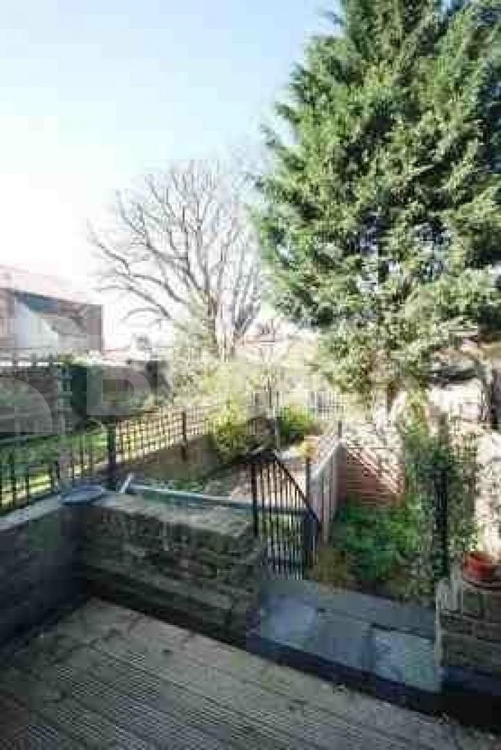 			FANTASTIC ONE BED!, 1 Bedroom, 1 bath, 1 reception Flat			 Kingsland Road , DALSTON