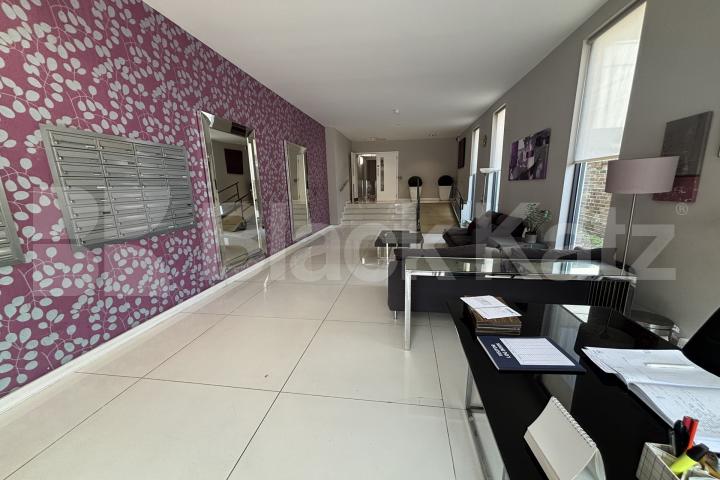 Stunning apartment offering  786 Sq.Ft. of living space & 24 Hr. Concierge  Lumiere Apartments, St Johns Hill, Clapham Junction