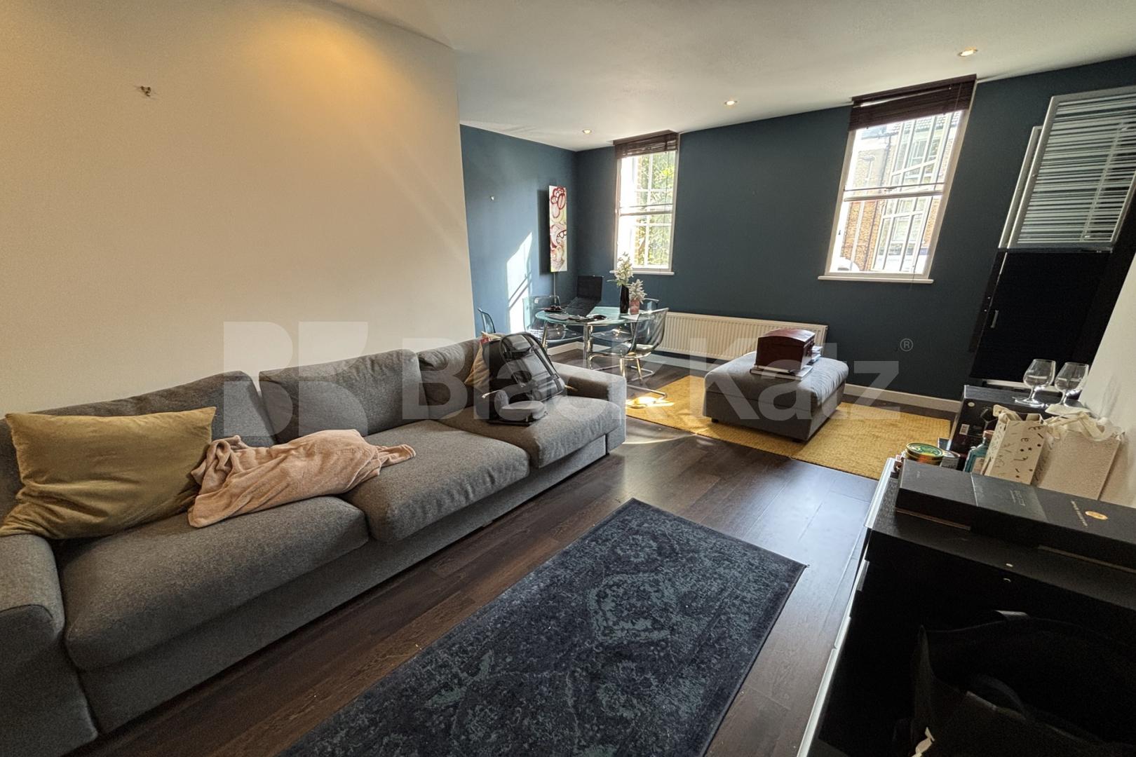 Stunning apartment offering  786 Sq.Ft. of living space & 24 Hr. Concierge  Lumiere Apartments, St Johns Hill, Clapham Junction