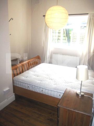 			GARDEN FLAT!, 1 Bedroom, 1 bath, 1 reception Flat			 Landseer Road, ARCHWAY
