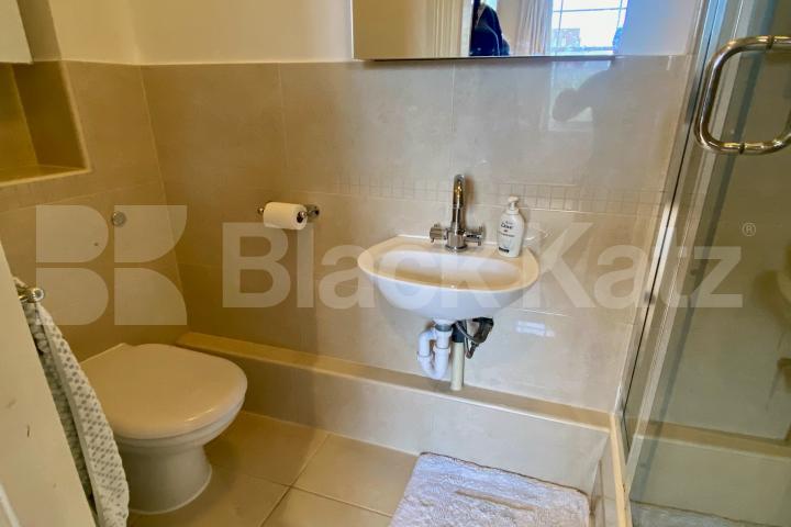 Duplex apartment offering size, quality & location  Lupus Street, Pimlico