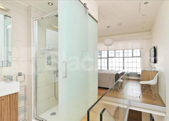 			NEW INSTRUCTION A MUST SEE!!!, 1 Bedroom, 1 bath, 1 reception Mews House			 Leeke Street, KINGS CROSS 