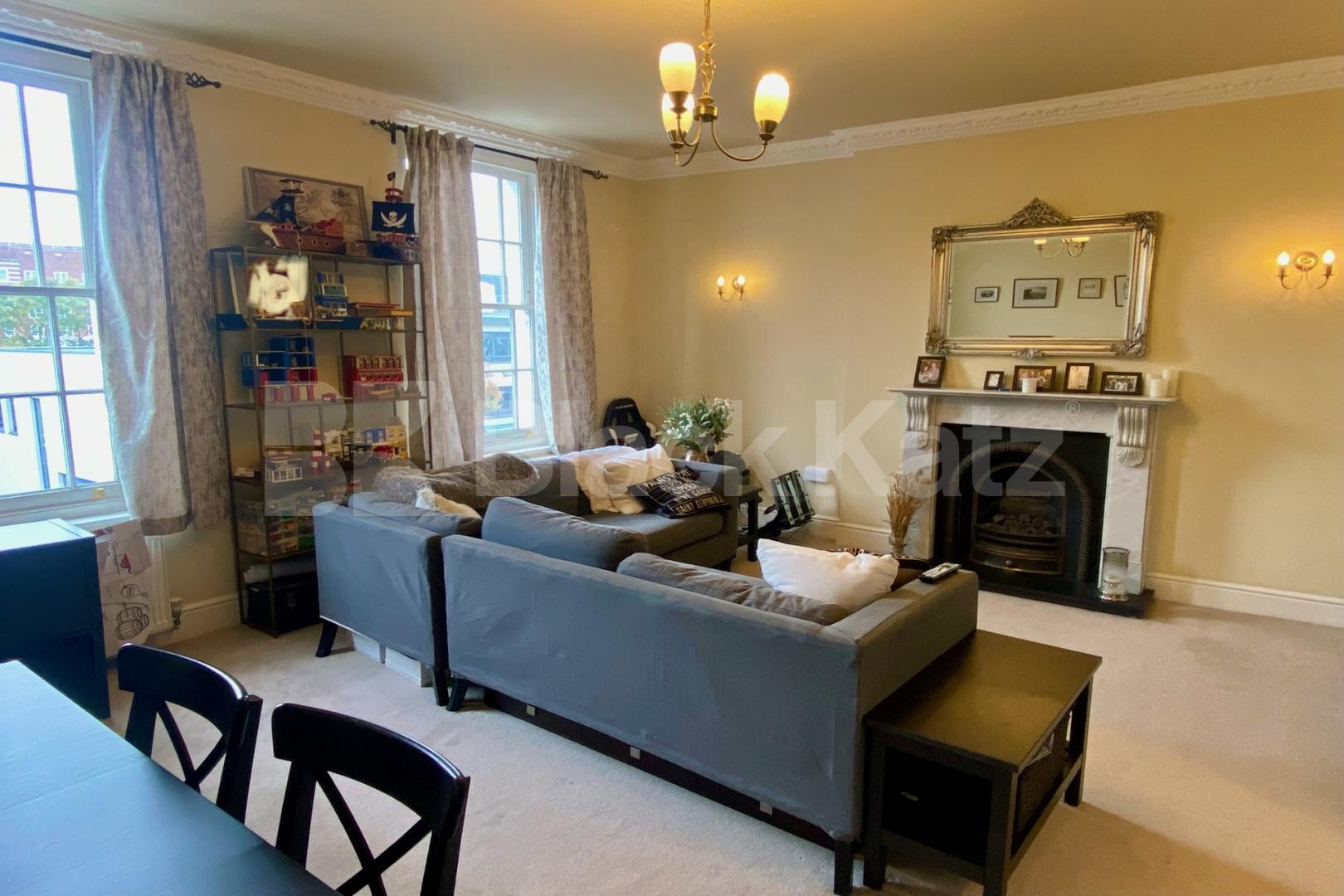 Duplex apartment offering size, quality & location  Lupus Street, Pimlico