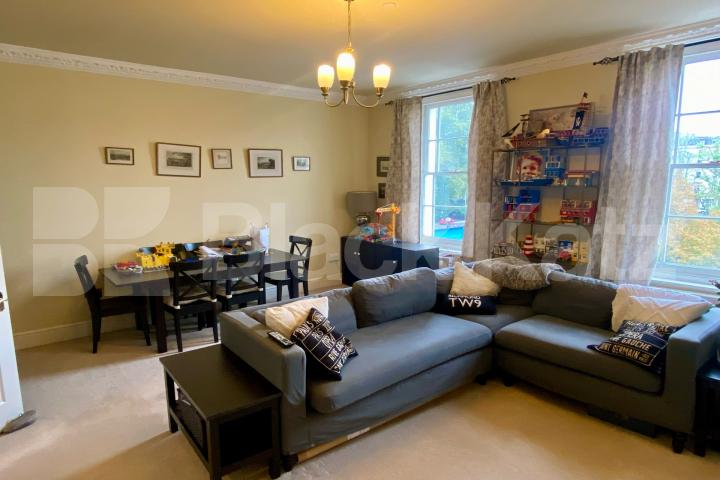 Duplex apartment offering size, quality & location  Lupus Street, Pimlico