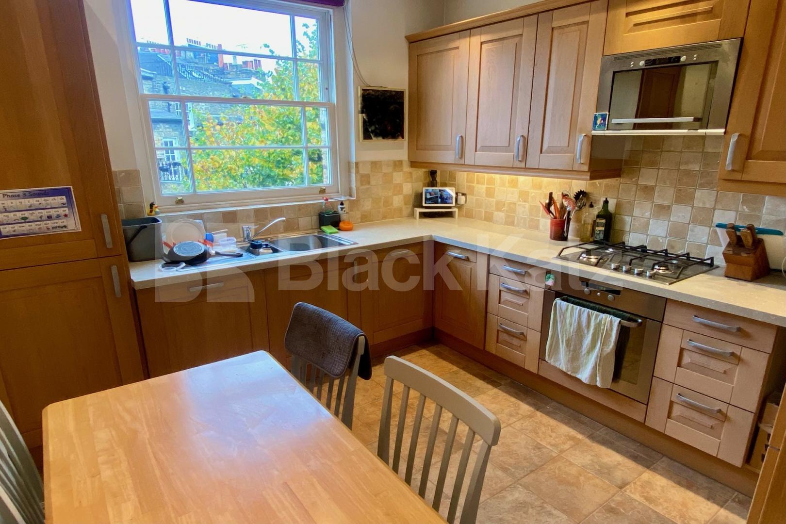 Duplex apartment offering size, quality & location  Lupus Street, Pimlico