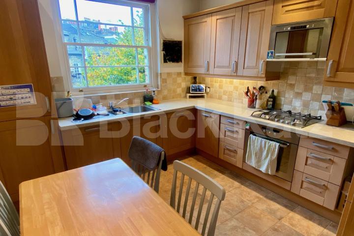 Duplex apartment offering size, quality & location  Lupus Street, Pimlico