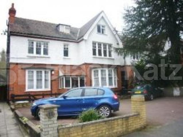 			LET!, 2 Bedroom, 1 bath, 1 reception Flat			 Coolhurst Road, CROUCH END N8